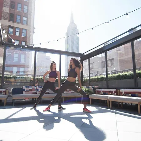 Moxy Nyc Times Square-2