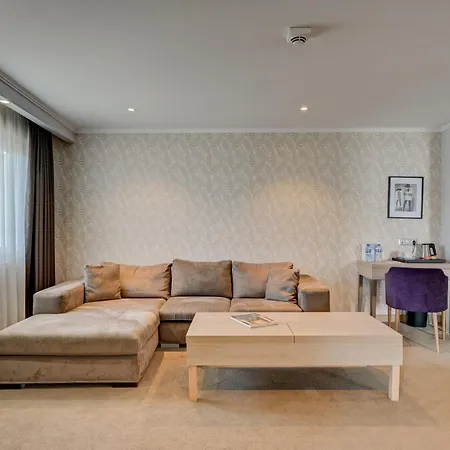 Juliana Hotel Cannes-3