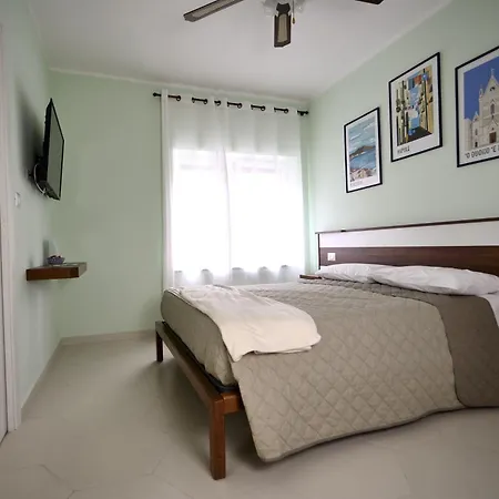 Malusi B&B-2