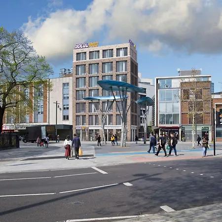 Yotelpad London Stratford-3