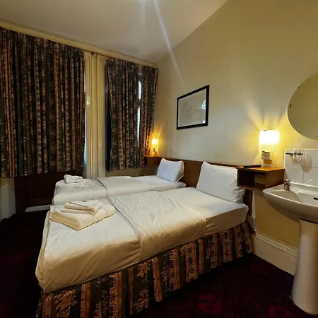 Bridge Park Hotel-2