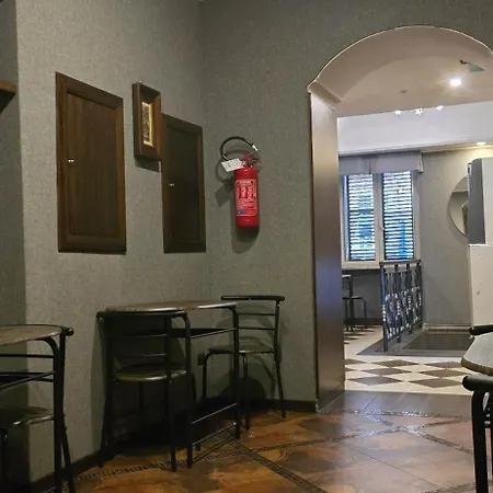 Smart Station Hotel-2