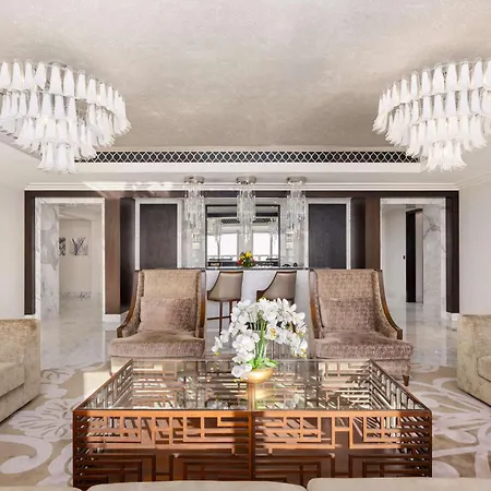 Hilton Dubai Al Habtoor City-2