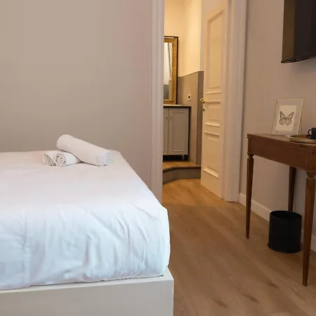 Tiburtina 86 Luxury Suites-3