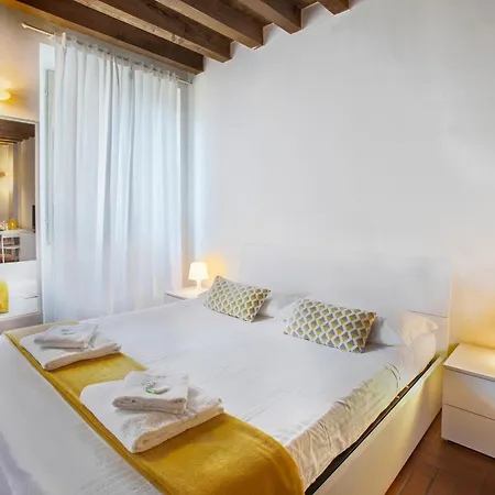 La Maison-2