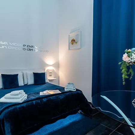 Skyhouse Chiaia-3