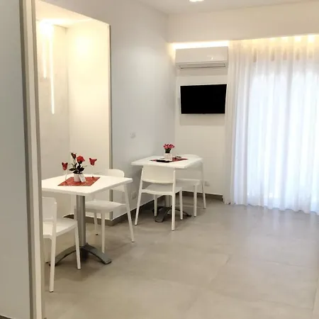 Bijou Rooms-3