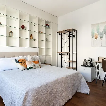 Barirooms - Crisanzio Suites-2