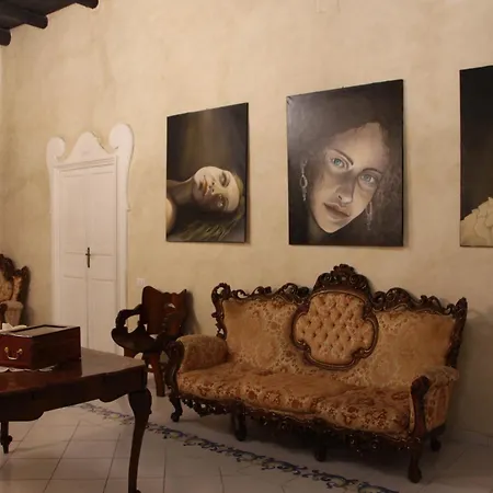 B&B Suite Palazzo Luciani-3