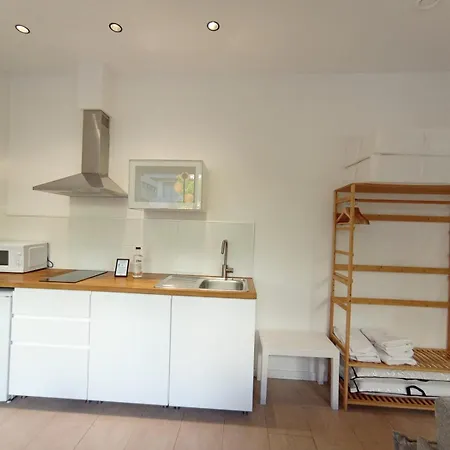 Blanq Marina Suites-3