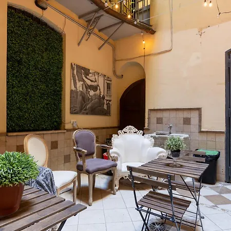 Domus 15 - Guest House-3