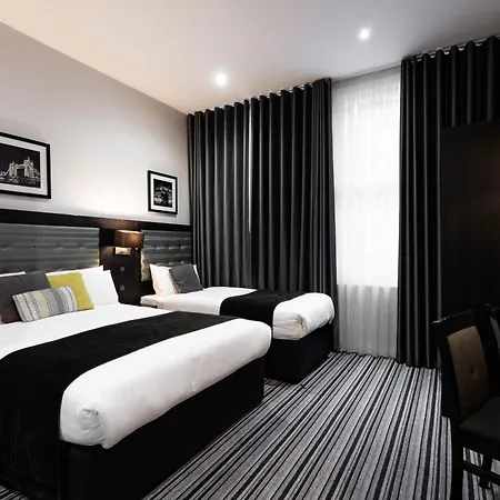 The W14 Kensington-2