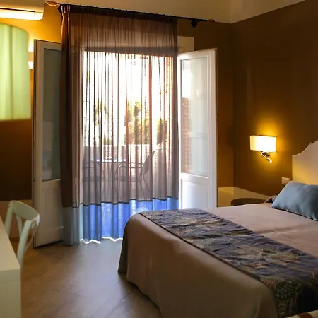 Aegusa Hotel-2