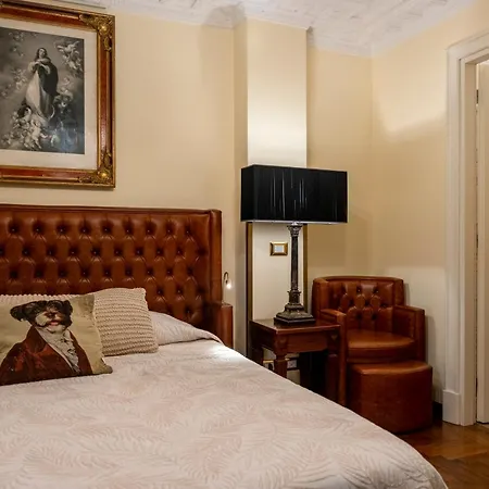 Regal House Roma Capucci 6-2