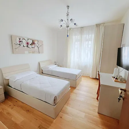 Seveso Milan Central Rooms-3