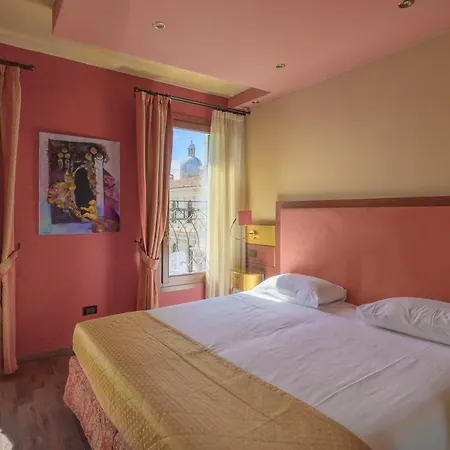 Diamantino Town House-3