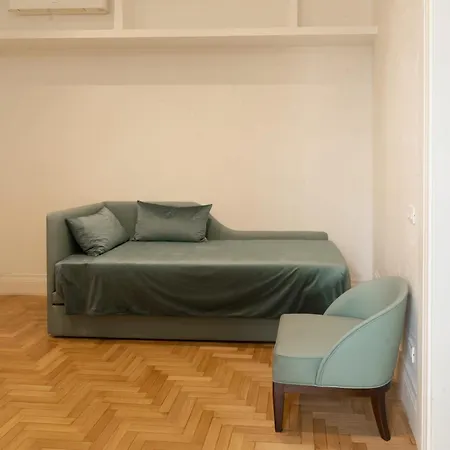 Agh Babuino-2