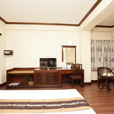 Grand Business Inn-3