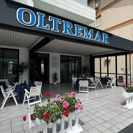 Hotel Oltremar B&B-2