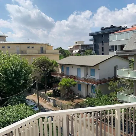 Hotel B&B ViaMare Milano Marittima-3