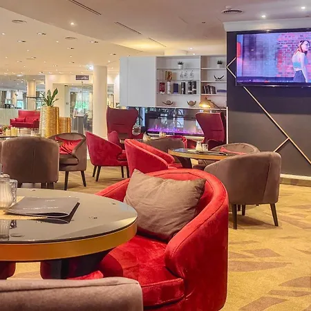Plaza Premium Wien-2