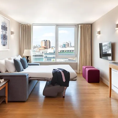 Marlin Apartments London Bridge - Empire Square-2