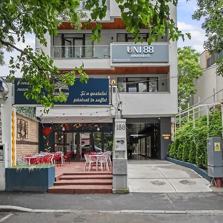 Uni88 Aparthotel-3