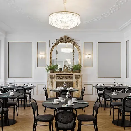 Hotel Astoria Vienna, Curio Collection By Hilton-3