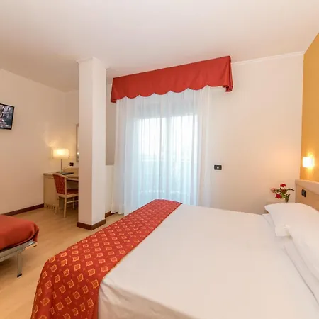 Hotel Helios-2