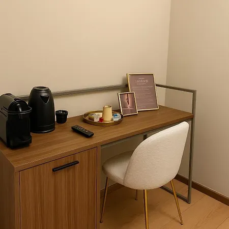 Urban Hotel-3