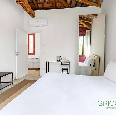 Biennale Ensuite Rooms By Bricola Apartments-2