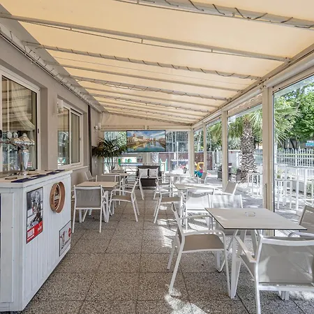 Hotel Altamarea Cesenatico-2