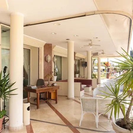 Hotel Adriatica sul Mare-2
