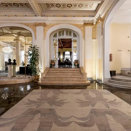 Grand Hotel Et Des Palmes-3