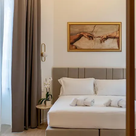 Romart Luxury Rooms-3