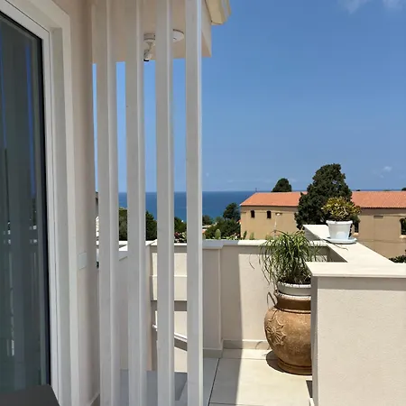 Kairos Tropea Luxury Rooms & Pool-2