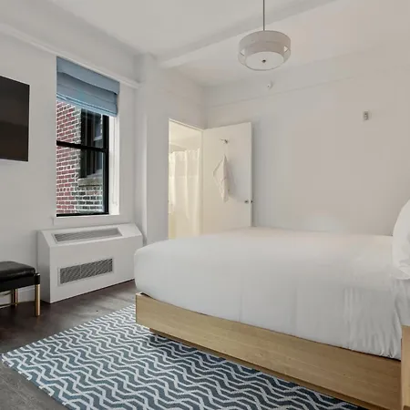 Newly Renovated Rooms At Club Quarters Hotel Times Square, New York-3