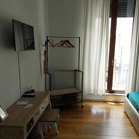 315 Via Roma Rooms Centro-3
