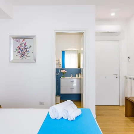 Carlo III Guest House-2