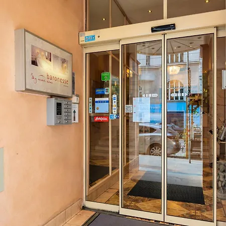 Hotel Pension Baronesse-2