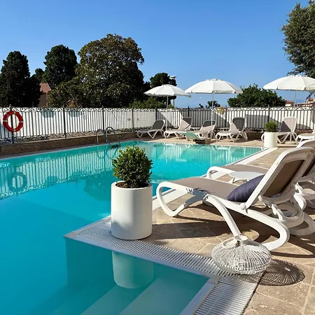 Kairos Tropea Luxury Rooms & Pool-3