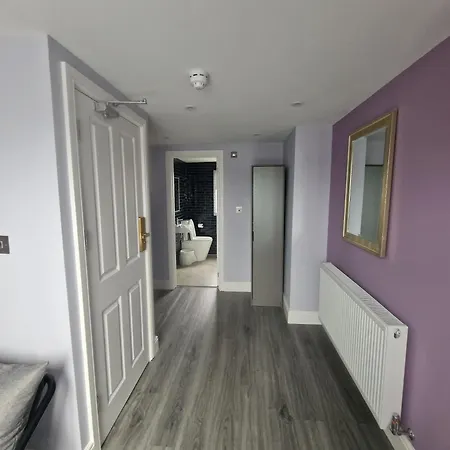 Hotel 65-3