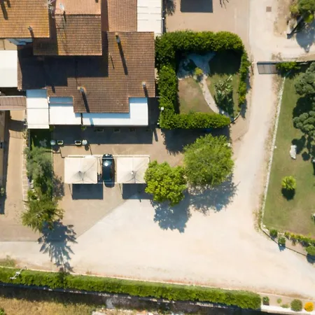 Bed&Breakfast Giardini Di Marzo-3
