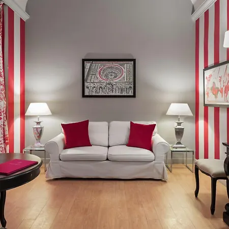 Palazzo Branchi - Luxury Suites-3
