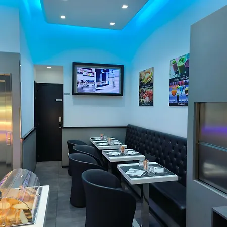 Trevi Contemporary Suite-2