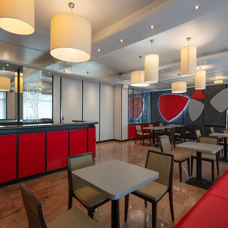 Hotel Toscanini-2