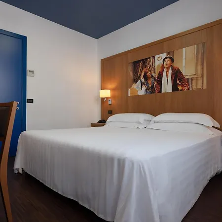 Romeo e Giulietta Residenze check-in presso Hotel Toscanini-3