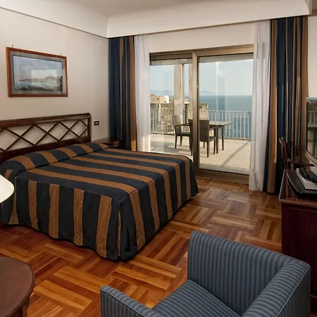 Hotel Royal Continental-2