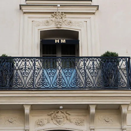 Hotel Montaigne-3