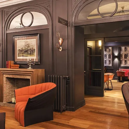 New Hotel Roblin-3